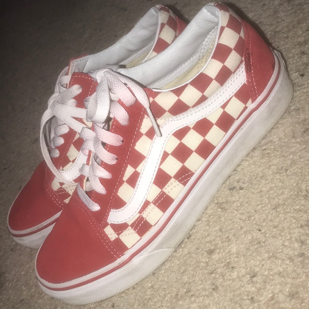 checkered vans